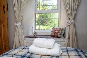 2 Schlafzimmer, Reisekinderbett, kostenloses WLAN, BettwÀsche