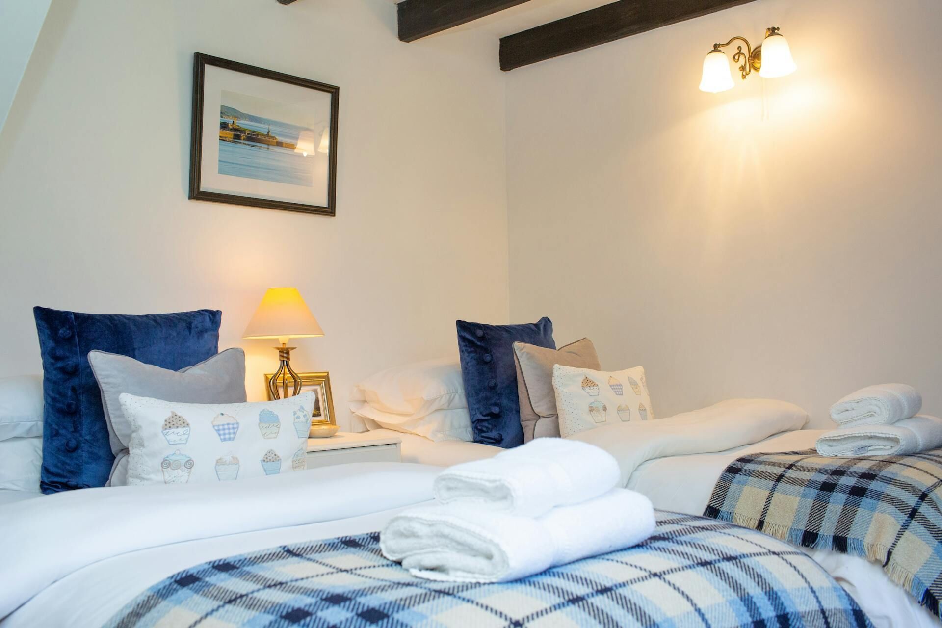 2 Schlafzimmer, Reisekinderbett, kostenloses WLAN, Bettwäsche