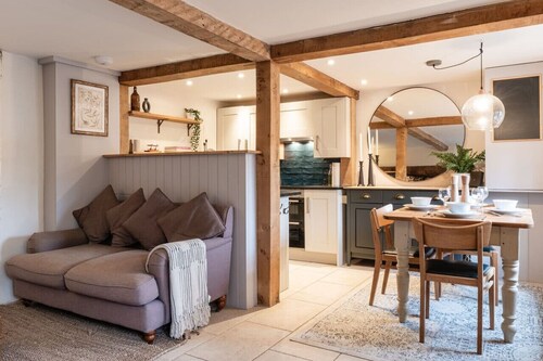 The Gamekeeper`s Cottage - Stunning 2 Bed