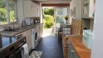 Fridge, microwave, dishwasher, toaster