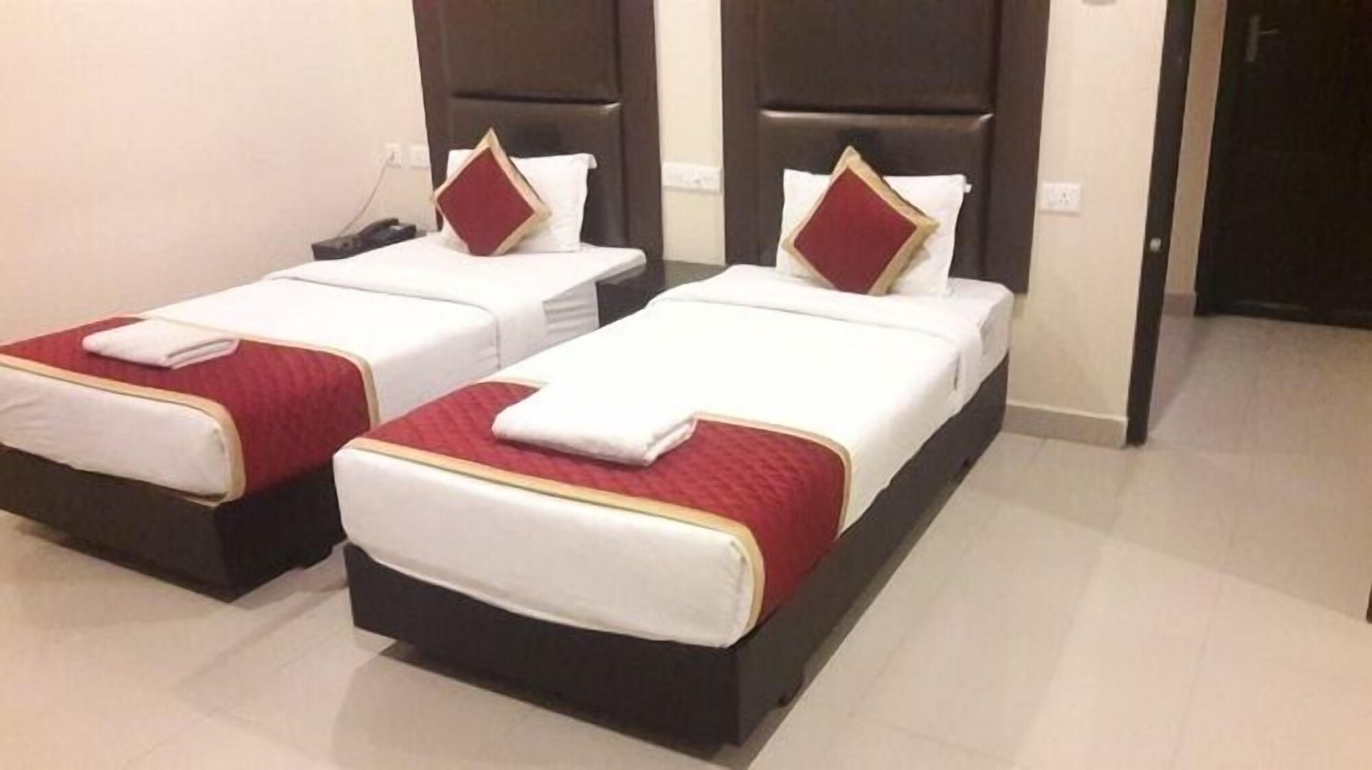 2 Star Hotels