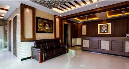 HOTEL PIONEER PARADISE