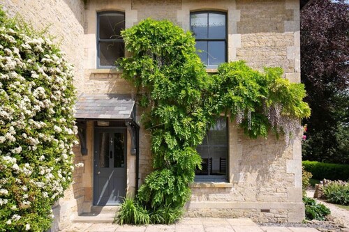 Trinity Farmhouse - Stunning House & Gardens