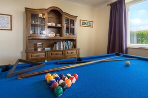 Games room - Brynonnen, New Quay - Four Bedroom Cottage, Sleeps 8 (Nanternis)