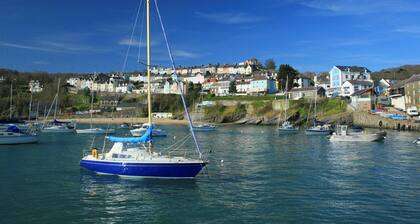 Brynonnen, New Quay - Four Bedroom Cottage, Sleeps 8