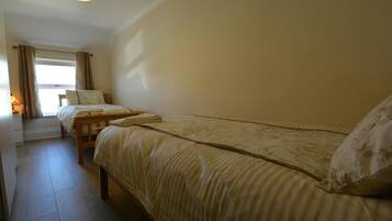 3 Schlafzimmer, kostenloses WLAN, Bettwäsche