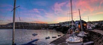 Brodawel, New Quay - Three Bedroom Cottage, Sleeps 6