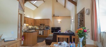 Eirlys, Aberystwyth - Dos Habitaciones Casa Rural, Capacidad 4
