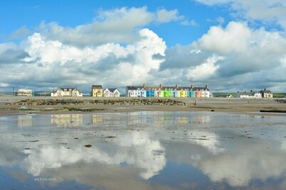 Cae Mawr, Borth and Ynyslas