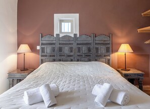 2 Schlafzimmer, Reisekinderbett, WLAN, Bettwäsche