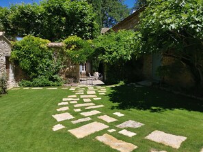 Jardines del alojamiento