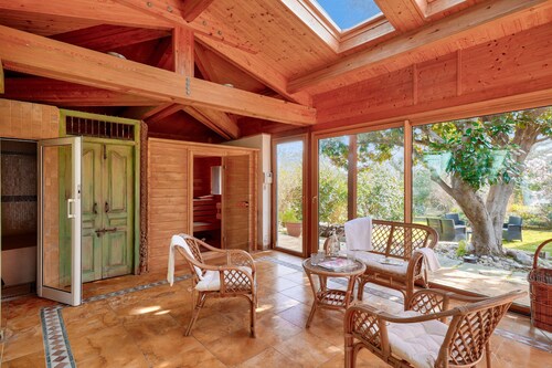 700m beach- sauna+ hammam- house for 12