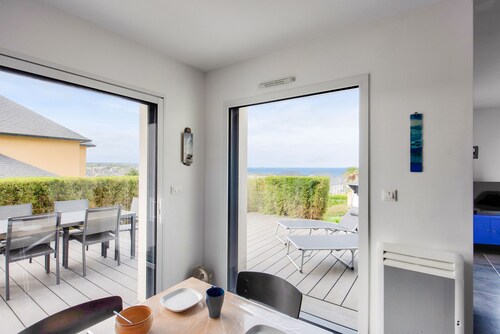 Vue mer - Neues Haus mit Garten für 6