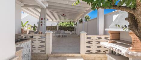 Grill-/Picknickplatz