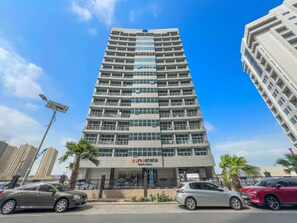 Exterior - Silkhaus Uniestate Sports Tower - DSC (Dubai)