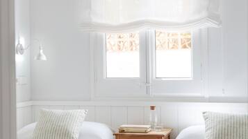 2 slaapkamers, een strijkplank/strijkijzer, reisbedje, gratis wifi