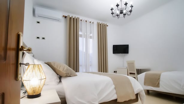 Classic Triple Room | Free WiFi - Vila Malasi (Berat)