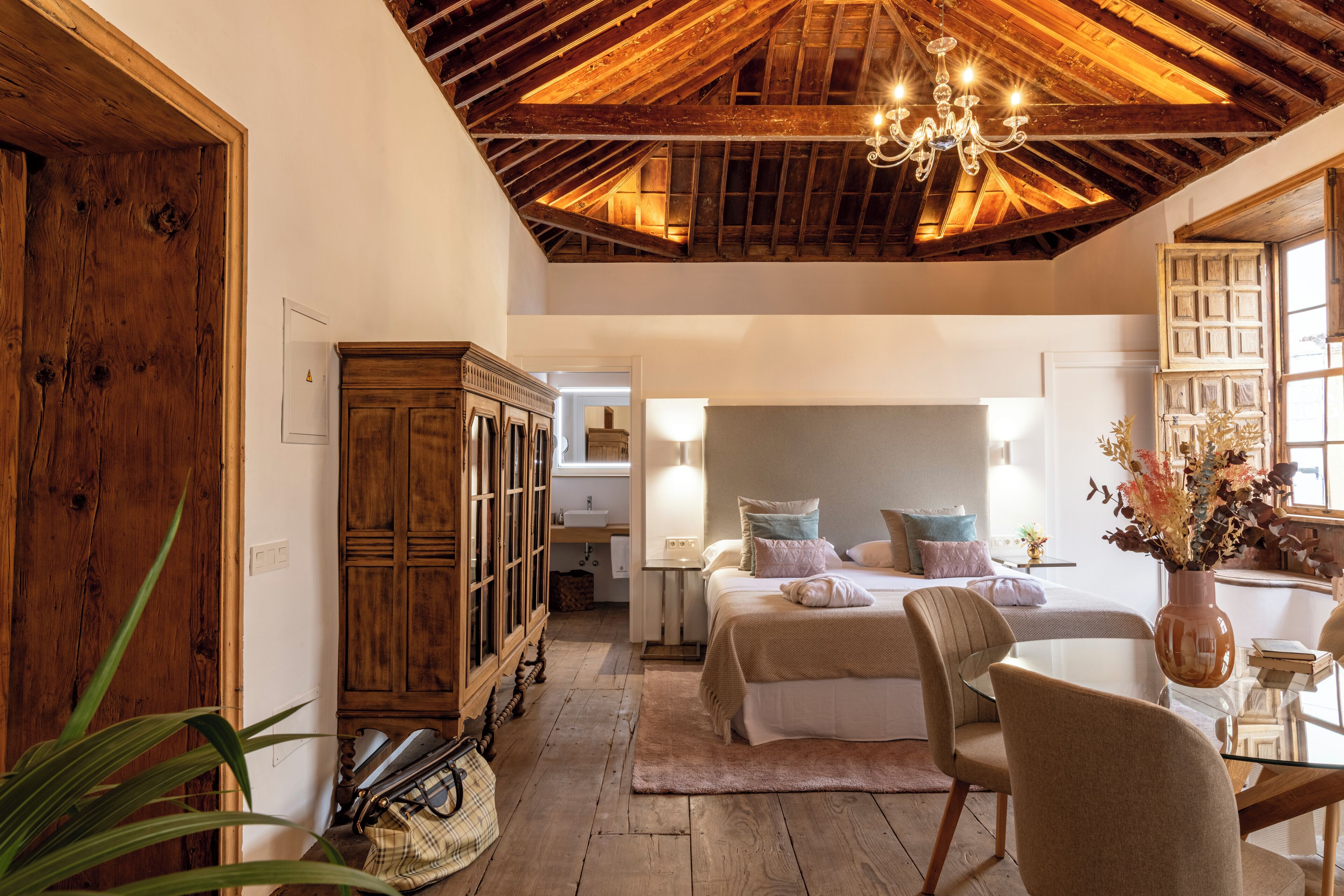 Photo - La Casa de La Camelia