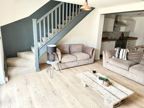 House | Living area - Hosta House (Stroud)