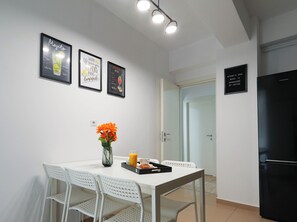 Premium Apartment | Private kitchen | Fridge, microwave, oven, stovetop - Gabi (Bucharest)