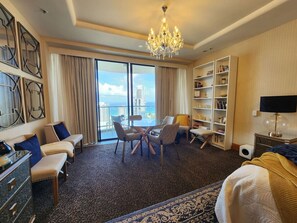 1 bedroom, desk, iron/ironing board, WiFi