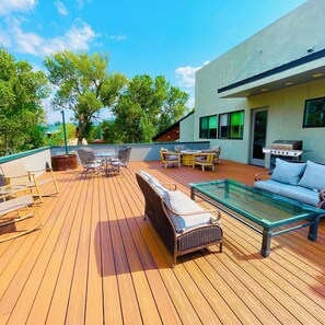 Outdoor dining - Unique Luxury Home Nestled in the trees. (La Veta)