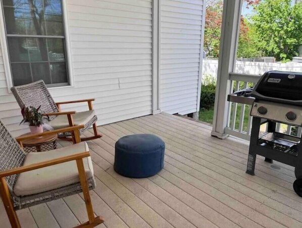 Terrace/patio - Sweet Downtown Saco Retreat (Saco)