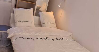 à 1 min du Métro, Proche du Stade Pierre Mauroy ! Appartement Idéal Pour Famille