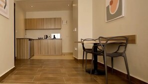 Private kitchen - Junior Suite at MICASSA SUITES (Kampala)