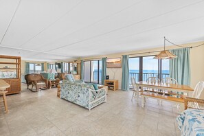 TV - Summer Beach 801 by Seaside Vacations & Sales (Ocean City)