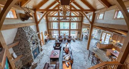 ASPEN CREEKSIDE LODGE- A Stunning Family and Corporate Retreat