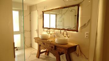 Hair dryer, towels, soap, toilet paper
