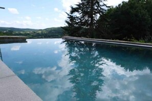 Piscina externa
