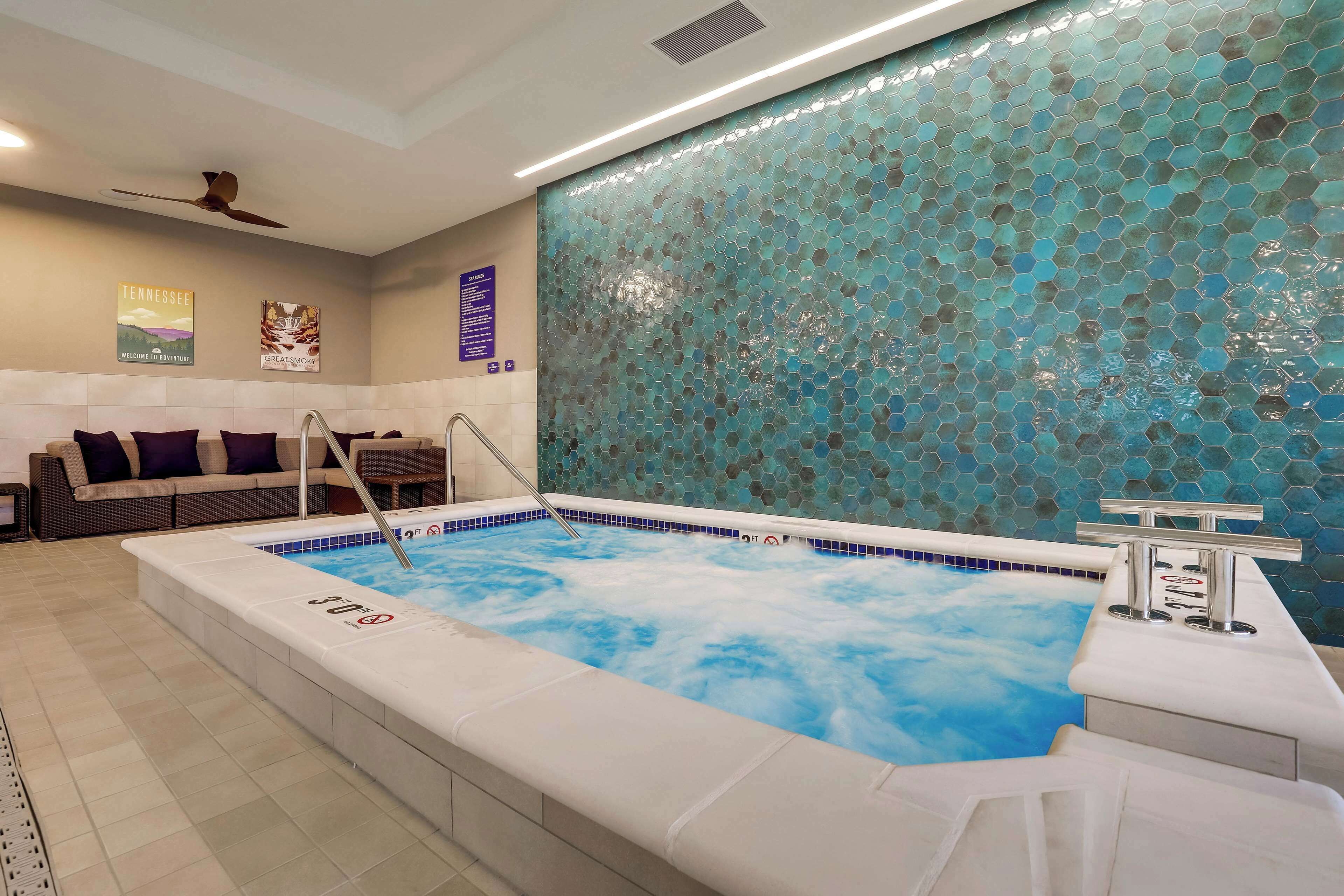 泳池