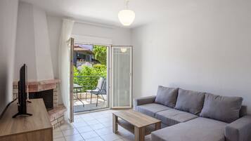 Casa superluxo | Sala de estar | TV de tela plana