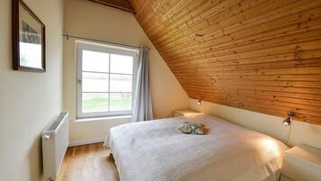 3 camere, ferro/asse da stiro, Wi-Fi gratuito, lenzuola