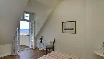 1 dormitorio, tabla de planchar con plancha, wifi gratis y ropa de cama