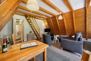 Fernseher, Stereoanlage