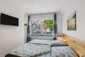 4 soverom, strykejern/-brett, wi-fi (inkludert) og sengetøy