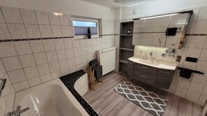 Shower, free toiletries, hair dryer, towels