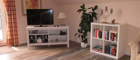 TV, stereo