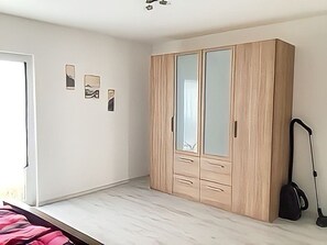 2 habitaciones, wifi gratis y ropa de cama 