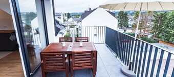 Apartment 'Ferienwohnung Weitblick Koblenz' with Balcony and Wi-Fi