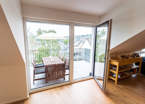 Apartment 'Ferienwohnung Weitblick Koblenz' with Balcony and Wi-Fi