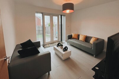 Oldbury Heritage Hideaway 02!