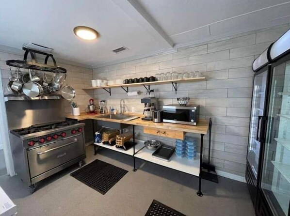 Oven