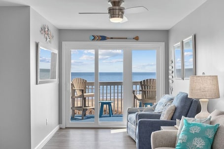 Smart TV. 6 Beds, Pool, Corner View- 3 Bdrm Duneside Dream
