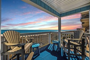 Property grounds - 6 Beds, Pool, Corner View- 3 Bdrm Duneside Dream (North Myrtle Beach)
