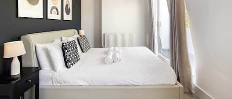 4 habitaciones, escritorio, tabla de planchar con plancha y wifi gratis