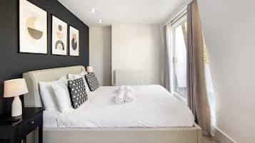 4 soverom, skrivebord, strykejern/-brett og wi-fi (inkludert)